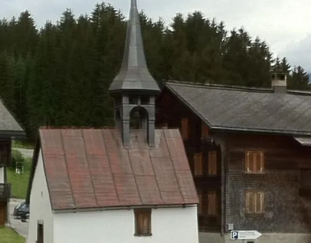 Haus Arnika Obersaxen